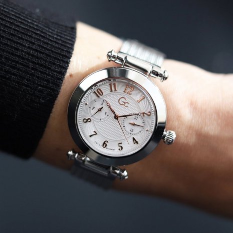 Montre femme Y48001L1